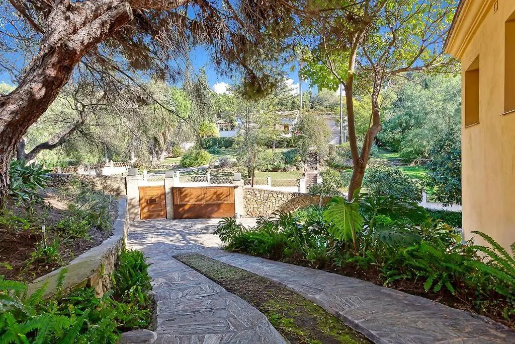 Daire Luxury Villa With Spectaculair Views By Varenso Holidays Marbella İspanya