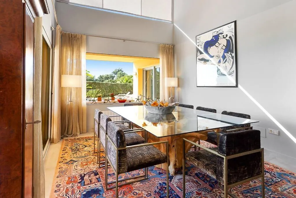 Luxury Villa With Spectaculair Views By Varenso Holidays Marbella Apartment