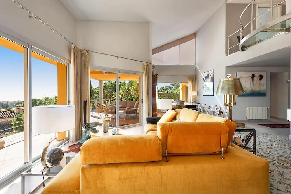 Luxury Villa With Spectaculair Views By Varenso Holidays Marbella Spain